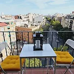 Premium Refurbished In Center Apartamento