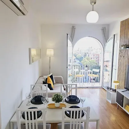 Premium Refurbished In Center Apartamento