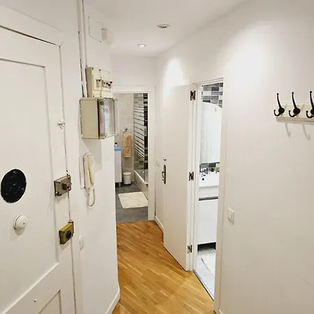 Premium Refurbished In Center Apartamento